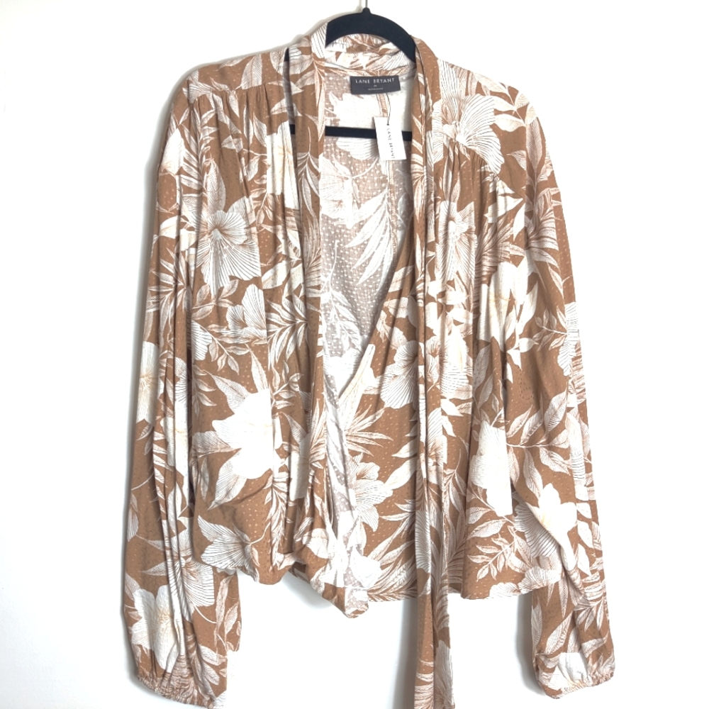NEW LANE BRYANT Classic Crop Long-Sleeve Full-Wrap Top Blouse Size 24 - Picture 4 of 12